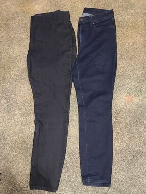 Not Your Daughters Jeans Women’s Skinny Jeans Duo — Black and Navy